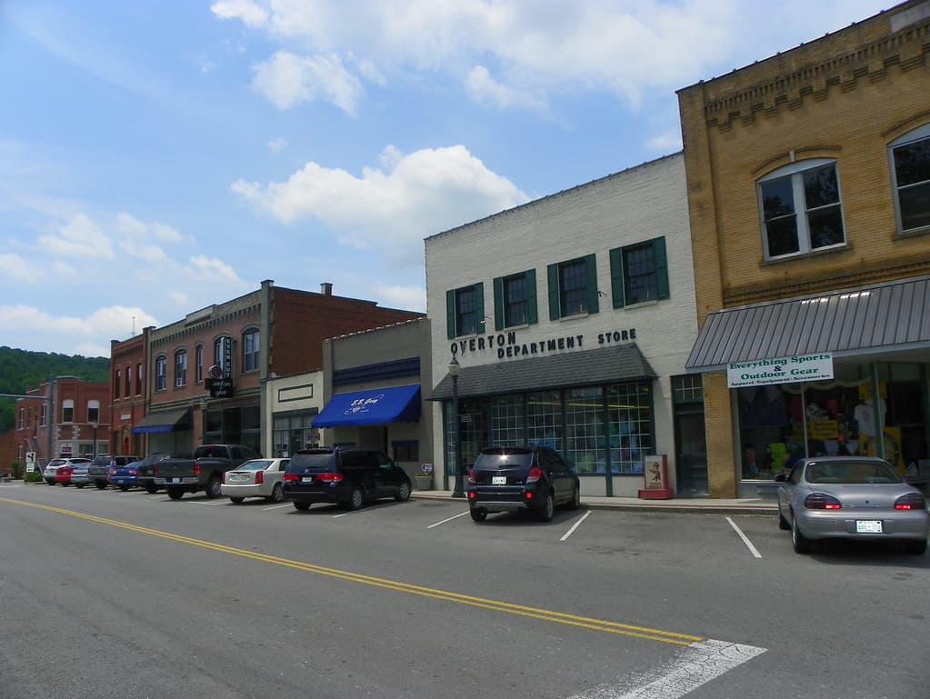 Livingston, Tennessee, the Overton County seat near Dale Hollow Lake and Standing Stone State Park
